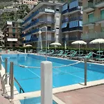 Hotel Pietra Di Luna 